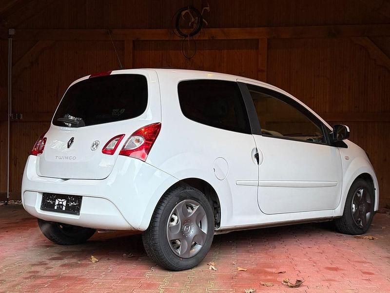 Gebraucht Renault Twingo Dynamique 75 PS (55 kW) 2014 Weiß Kleinwagen