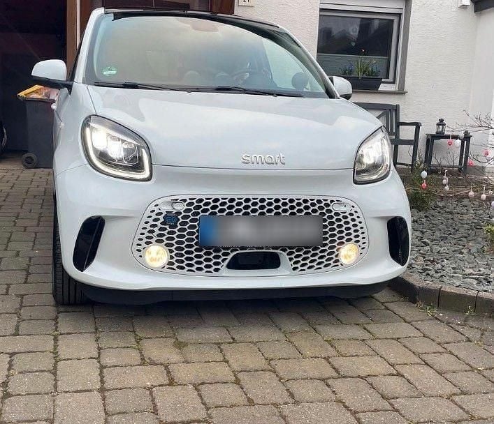 Gebraucht Smart ForFour Electric Drive 60 kW (82 PS) 2021 Weiß Kleinwagen