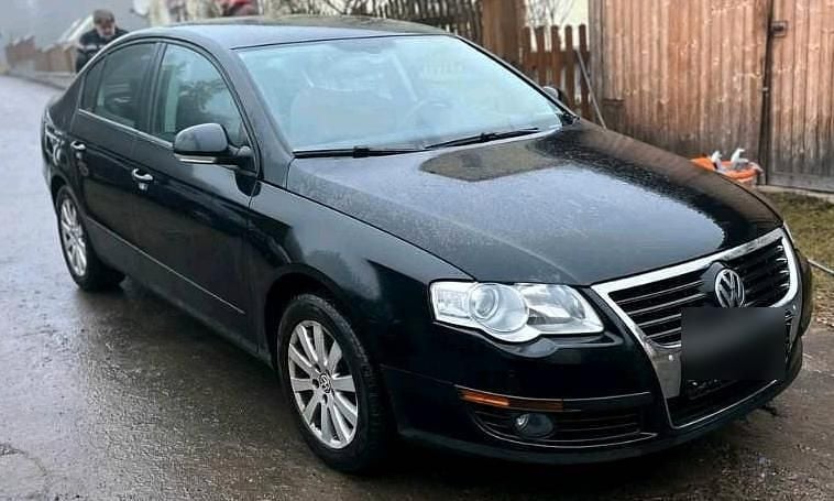 Schwarz Gebraucht 2010 VW Passat Limousine | 1.999 € (Superpreis) - Bild 1/4