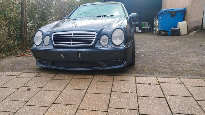 Gebraucht Mercedes CLK320 218 PS (160 kW) 2000 Cabrio