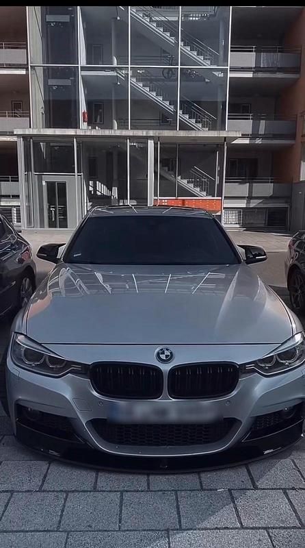 Silber Gebraucht 2014 BMW 330 Limousine | 14.300 € (Fairer Preis) - Bild 1/4