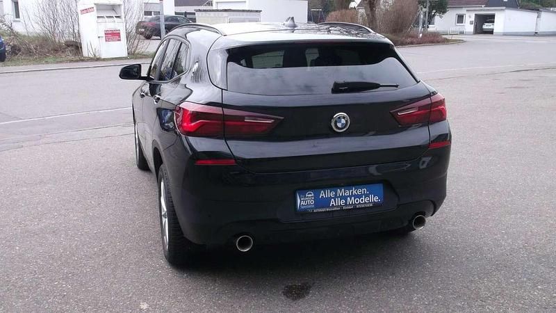 Gebraucht BMW X2 Advantage 178 PS (130 kW) 2023 Black sapphire metallic SUV
