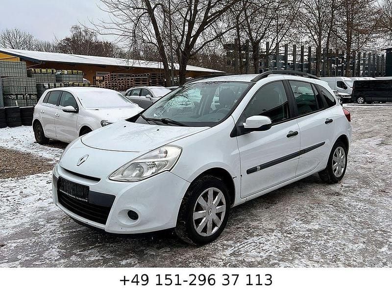 Weiß Gebraucht 2012 Renault Clio IV Expression Limousine | 1.999 € (Superpreis) - Bild 1/4