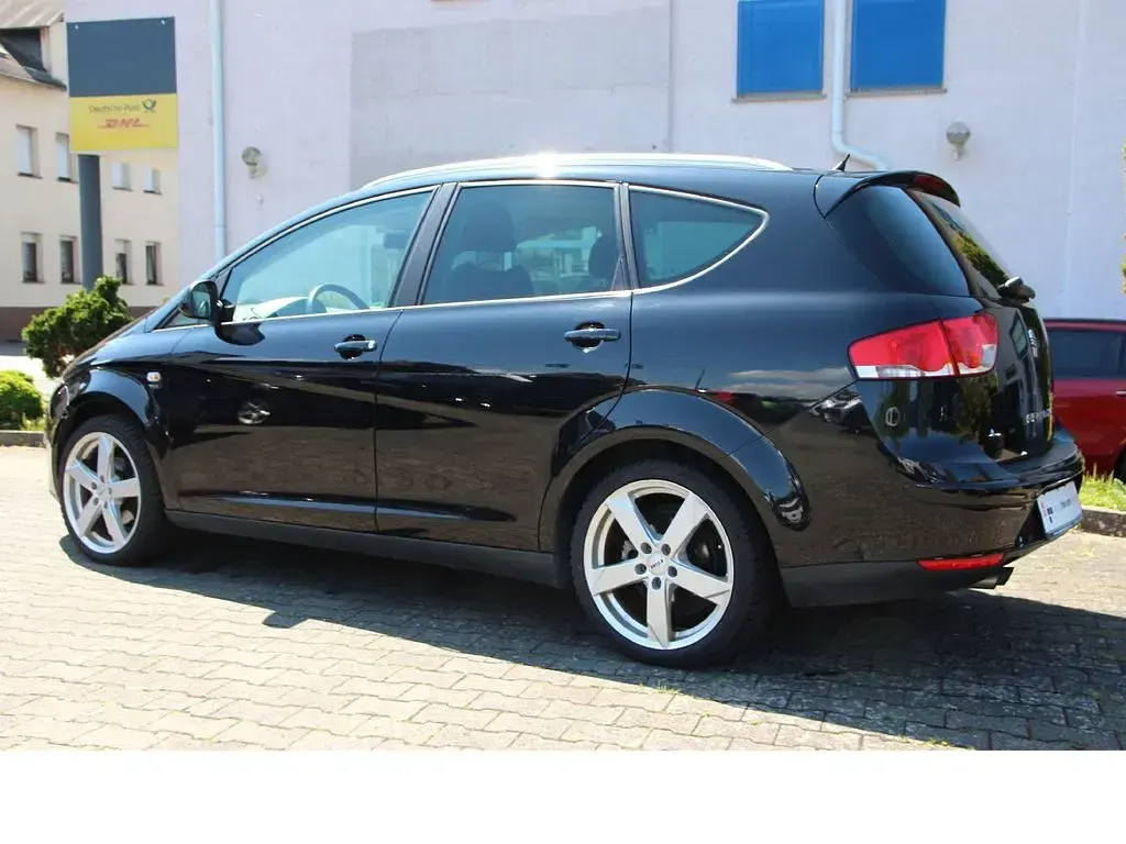 Gebraucht Seat Altea XL Stylance 160 PS (117 kW) 2013 Schwarz Van / Kleinbus