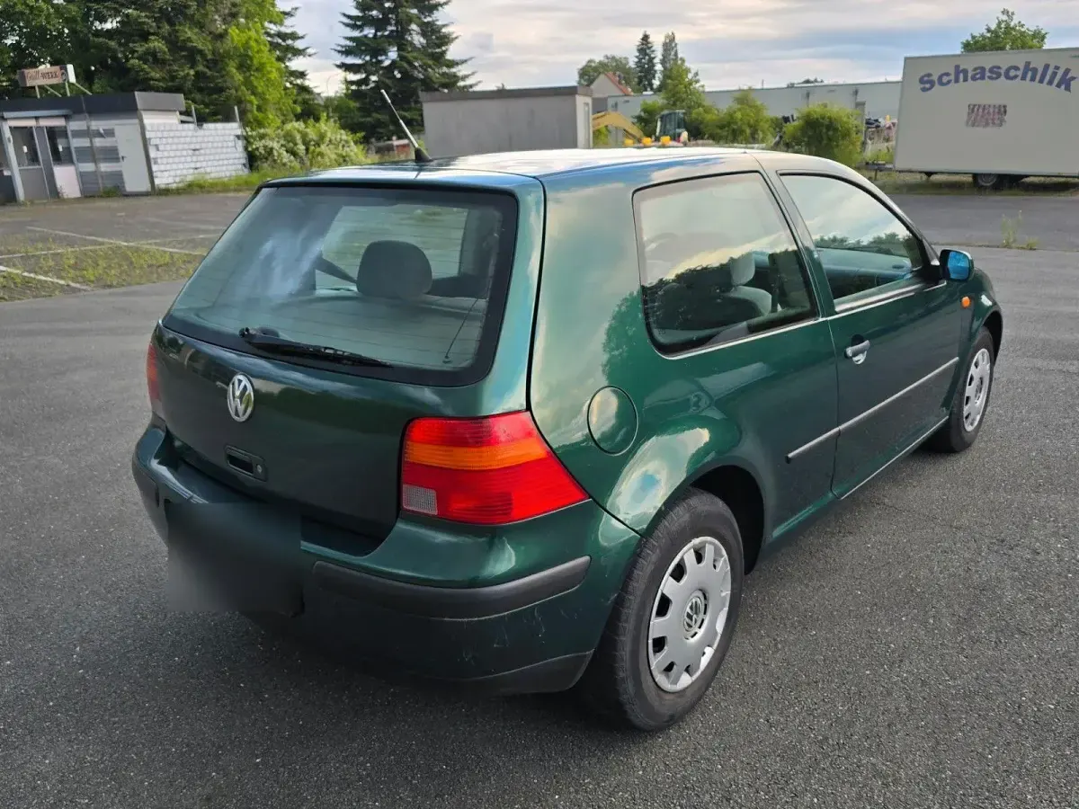 Gebraucht VW Golf III 75 PS (55 kW) 1998 Grün Limousine