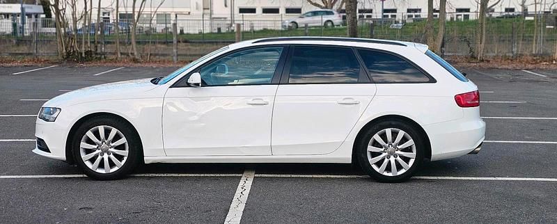 Gebraucht Audi A4 170 PS (125 kW) 2012 Weiß Kombi
