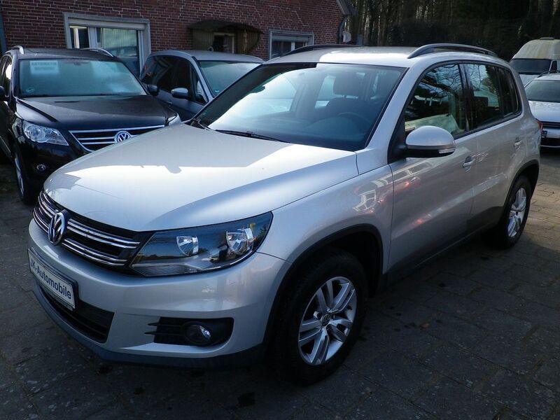 Silber Gebraucht 2011 VW Tiguan Trendline SUV | 8.490 € (Guter Preis) - Bild 1/4