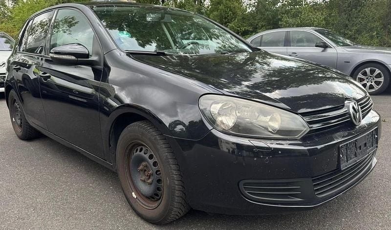 Schwarz Gebraucht 2009 VW Golf VI Comfortline Limousine | 2.490 € (Superpreis) - Bild 1/4