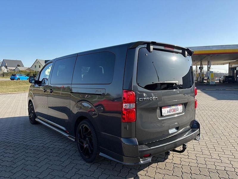 Gebraucht Citroën Spacetourer 177 PS (130 kW) 2025 Grau Van / Kleinbus