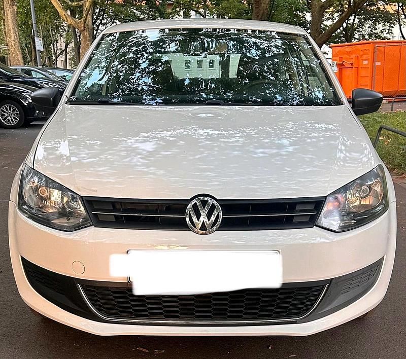 Weiß Gebraucht 2012 VW Polo Kleinwagen | 2.499 € (Superpreis) - Bild 1/4