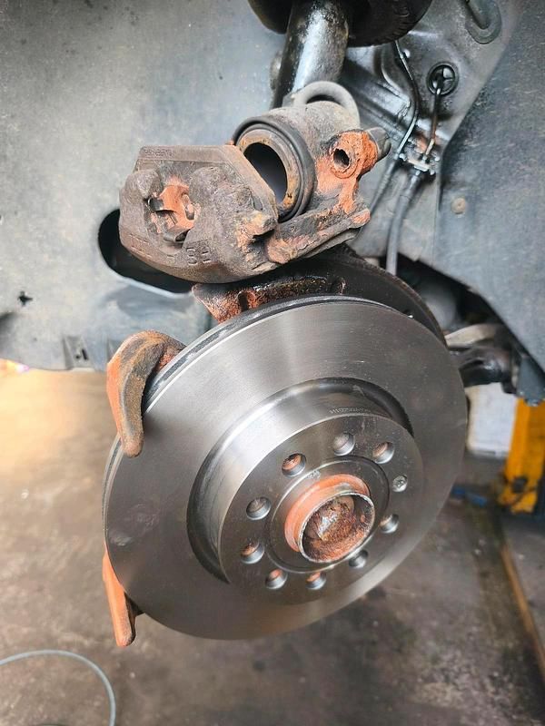 Gebraucht Seat Altea 102 PS (75 kW) 2009 Schwarz Limousine