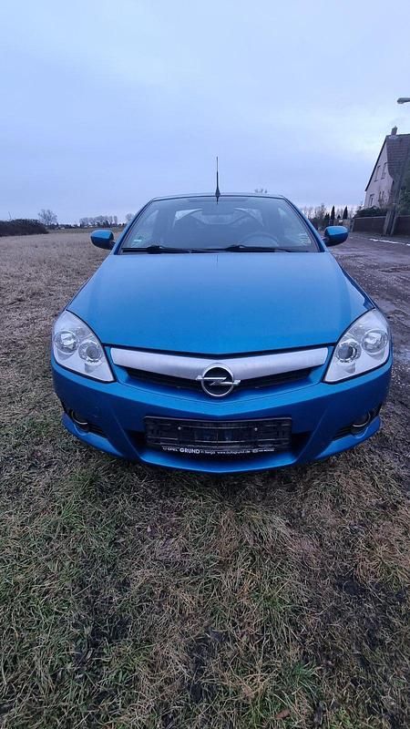 Gebraucht Opel Tigra 90 PS (66 kW) 2006 Blau Cabrio