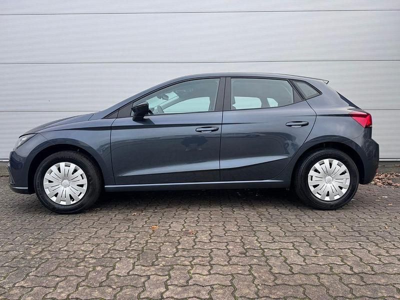 Neu Seat Ibiza Reference 80 PS (58 kW) 2025 Grau Limousine