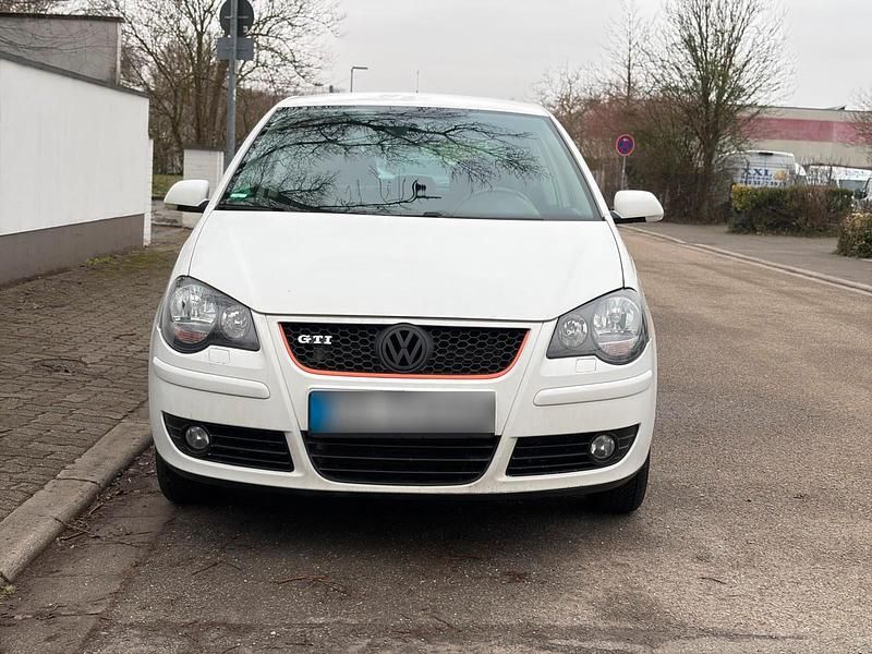 Gebraucht VW Polo 60 PS (44 kW) 2009 Weiß Kleinwagen
