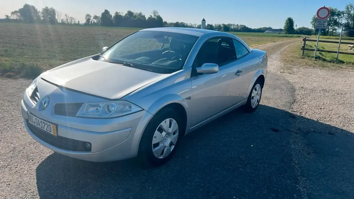 Gebraucht Renault Mégane Cabriolet 134 PS (98 kW) 2006 Silber Cabrio