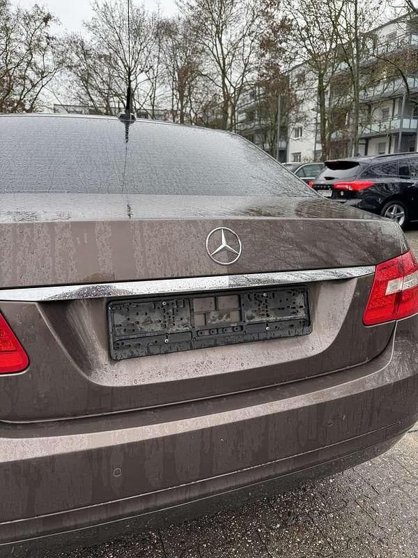 Gebraucht Mercedes E200 136 PS (100 kW) 2012