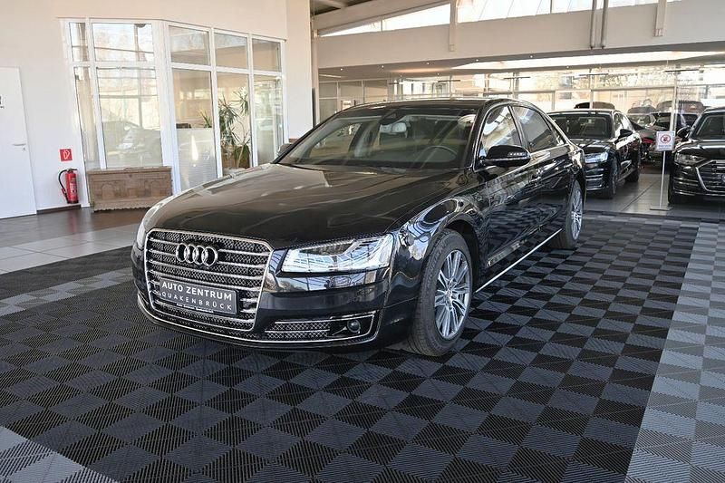 Gebraucht Audi A8L W12 500 PS (367 kW) 2016 Schwarz Limousine