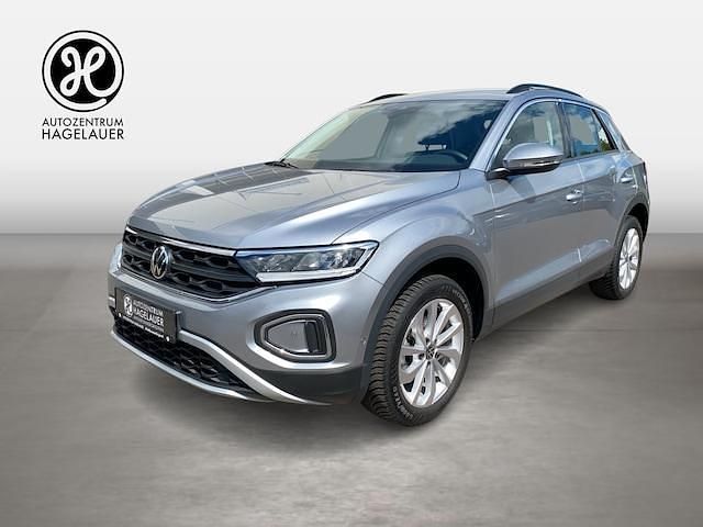 Gebraucht 2024 VW T-Roc Life SUV | 24.487 € (Fairer Preis) - Bild 1/4