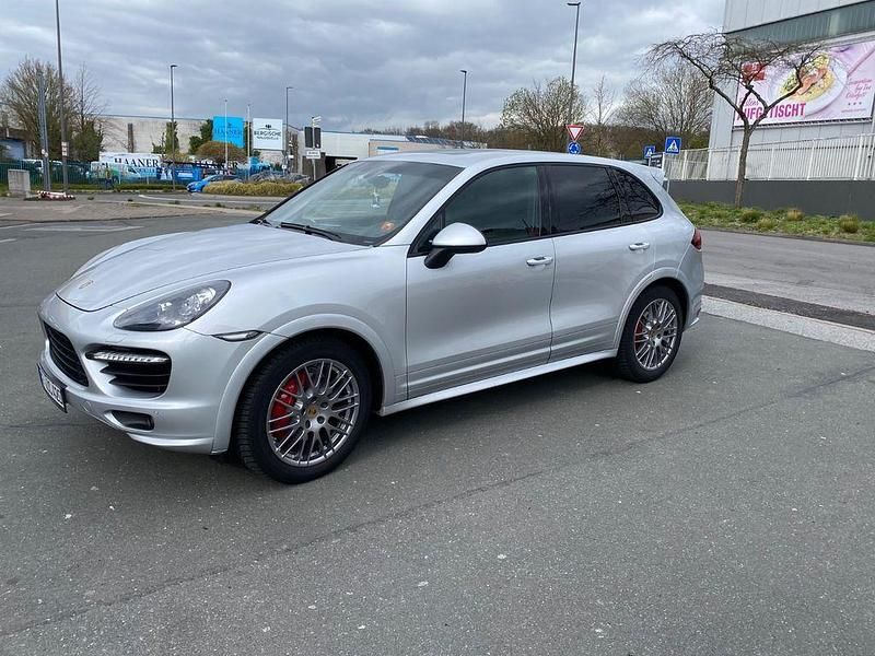 Gebraucht Porsche Cayenne GTS 420 PS (308 kW) 2013 Silber SUV