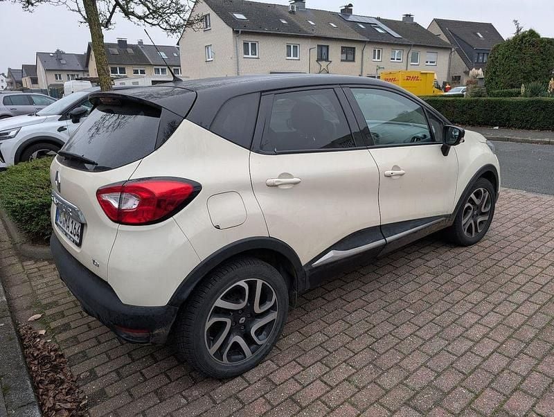 Gebraucht Renault Captur Intens 90 PS (66 kW) 2015 Weiß SUV