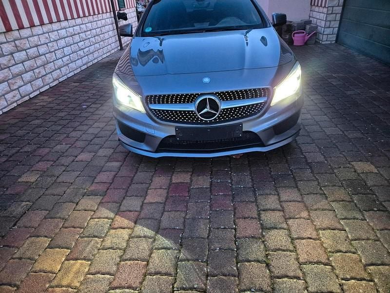 Gebraucht Mercedes CLA200 AMG 156 PS (114 kW) 2013 Grau Coupé