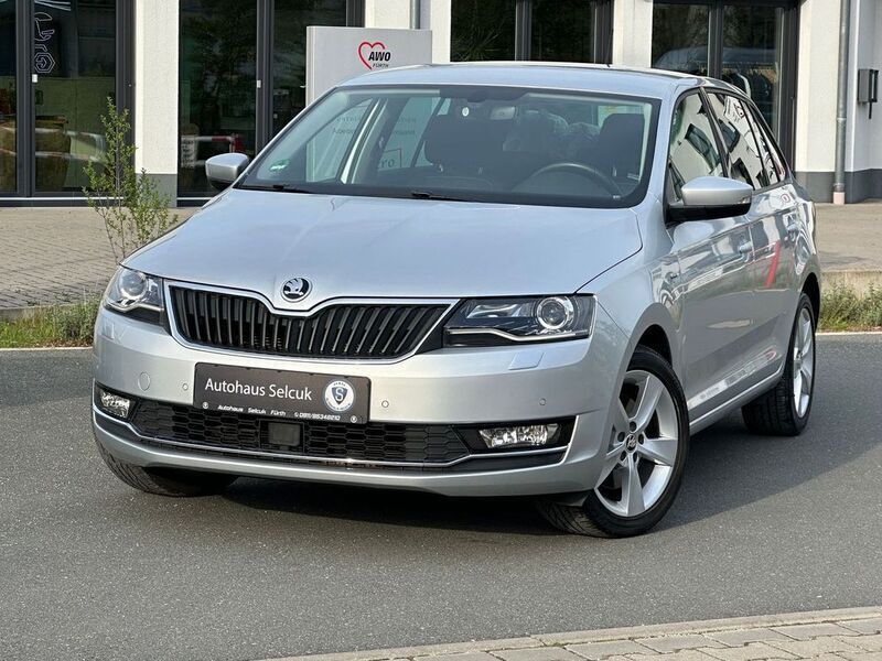 Silber Gebraucht 2018 Skoda Rapid Clever Limousine | 13.990 € (Fairer Preis) - Bild 1/4
