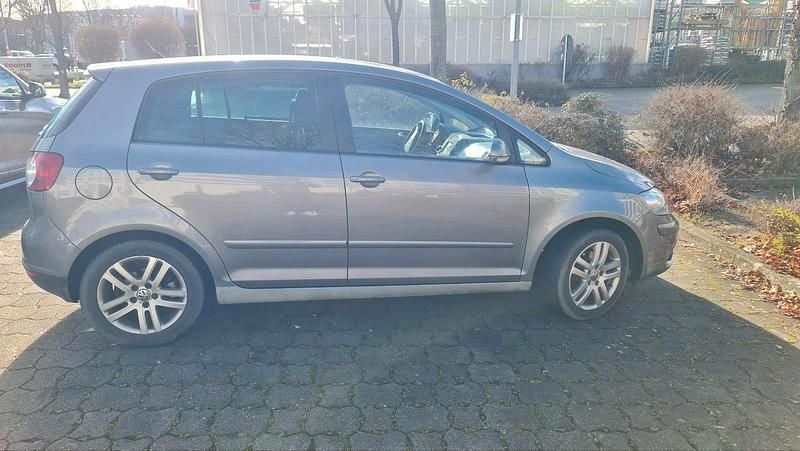 Gebraucht VW Golf V 102 PS (75 kW) 2007 Grau Limousine