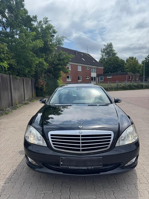 Schwarz Gebraucht 2007 Mercedes S320 Limousine | 6.450 € (Guter Preis) - Bild 1/4