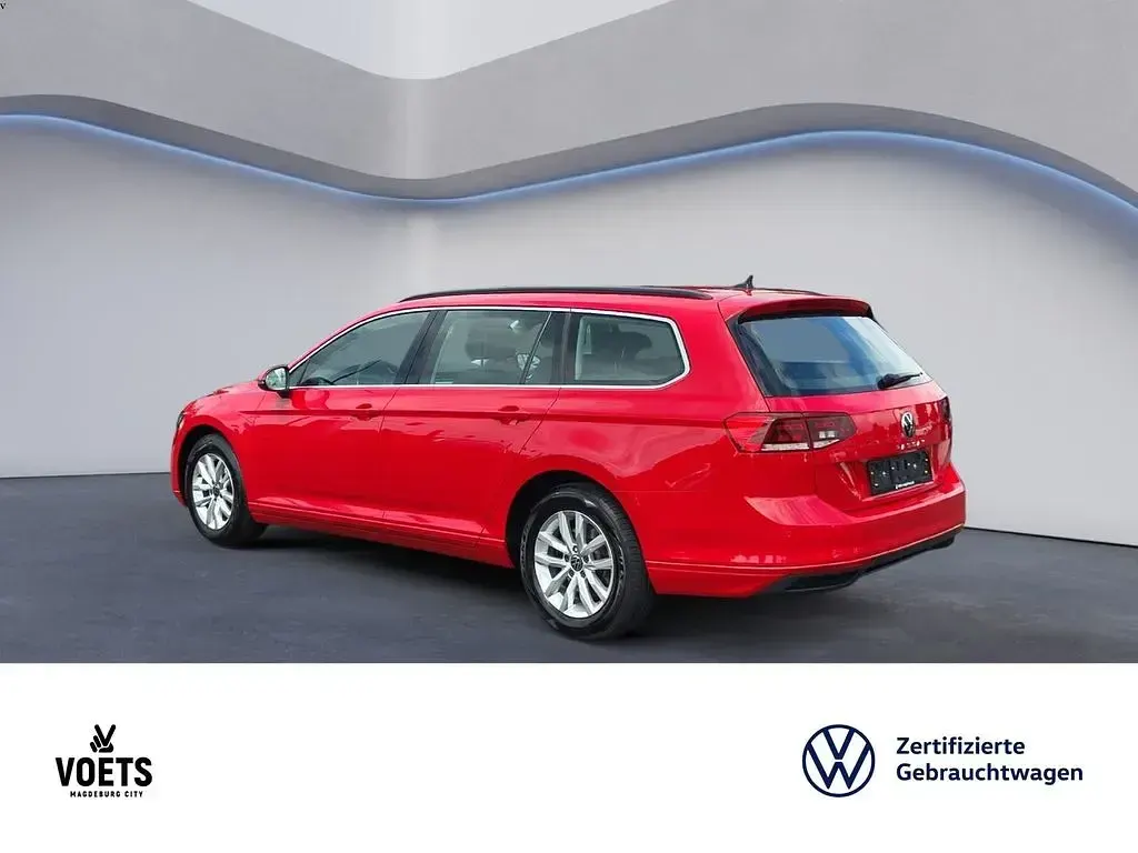 Gebraucht VW Passat Business 122 PS (89 kW) 2021 Rot Kombi