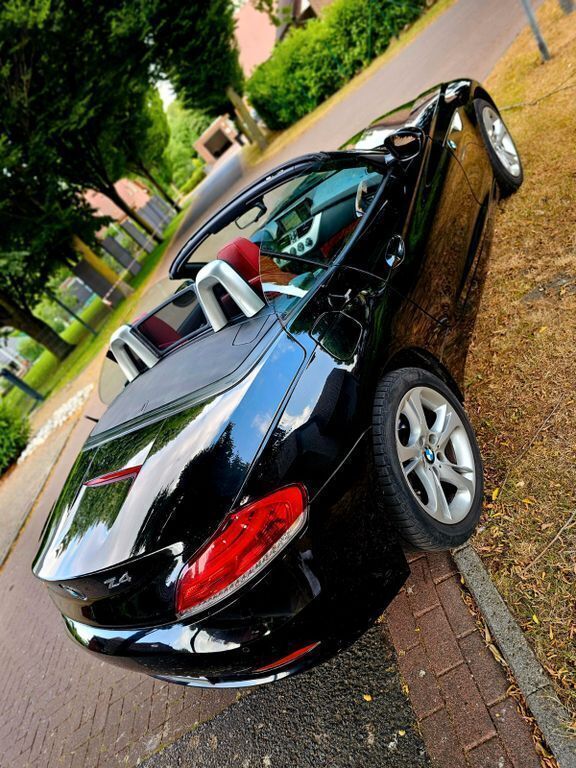 Gebraucht BMW Z4 Sport Line 184 PS (135 kW) 2012 Schwarz Cabrio