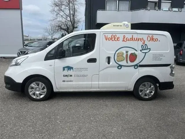 Gebraucht Nissan e-NV200 Comfort 80 kW (109 PS) 2021 Weiß Van / Kleinbus