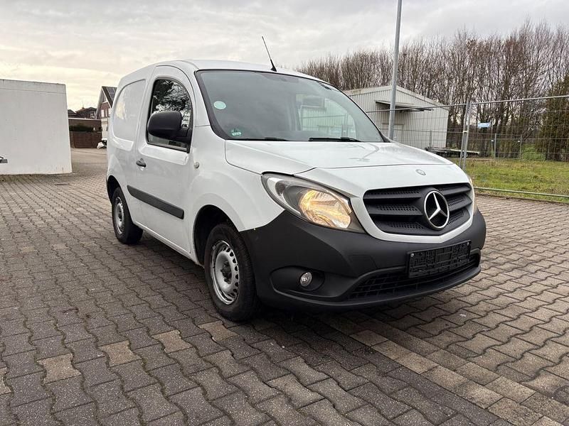 Gebraucht Mercedes Citan 108 75 PS (55 kW) 2013 Weiß