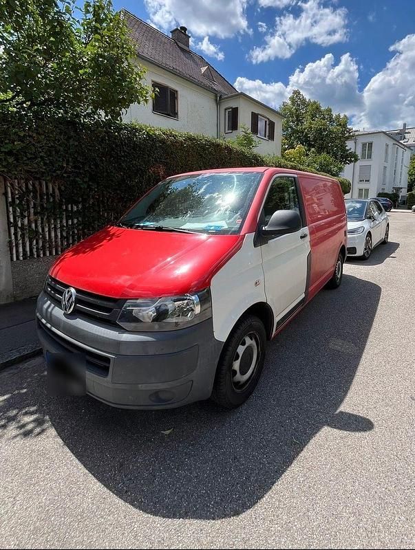 Usata VW Transporter 84 CV (61 kW) 2010 Rosso Furgone
