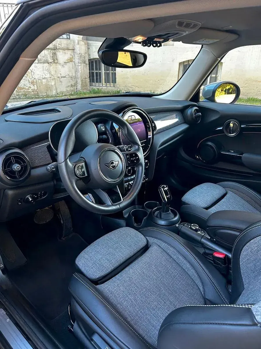 Second-hand Mini Cooper 136 CP (100 kW) 2022 Gri Hatchback