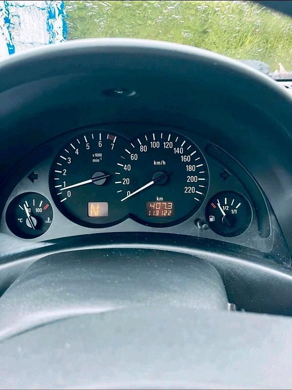 Gebraucht Opel Corsa 75 PS (55 kW) 2001 Rot Kleinwagen