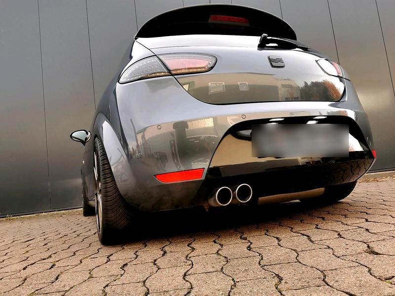 Gebraucht Seat Leon FR 211 PS (155 kW) 2010 Grau Kleinwagen