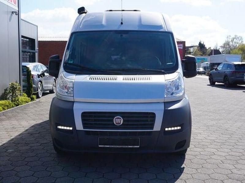 Gebraucht Fiat Ducato 131 PS (96 kW) 2013 Silber Van