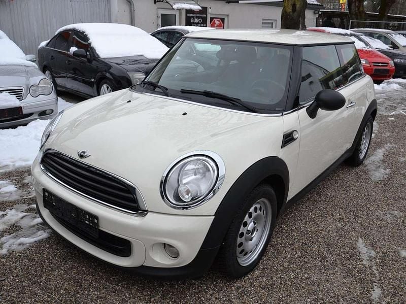 Usata Mini ONE 75 CV (55 kW) 2012 Bianco Utilitaria