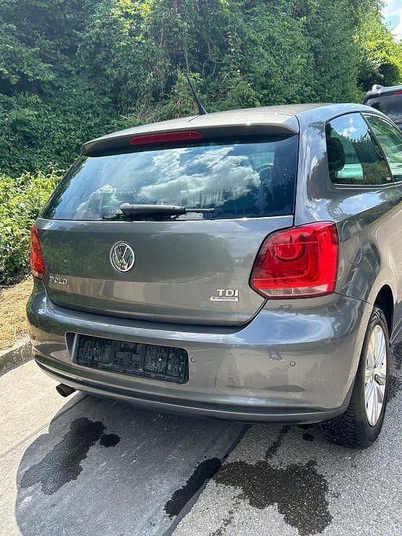 Gebraucht VW Polo Comfortline 90 PS (66 kW) 2011 Grau Kleinwagen