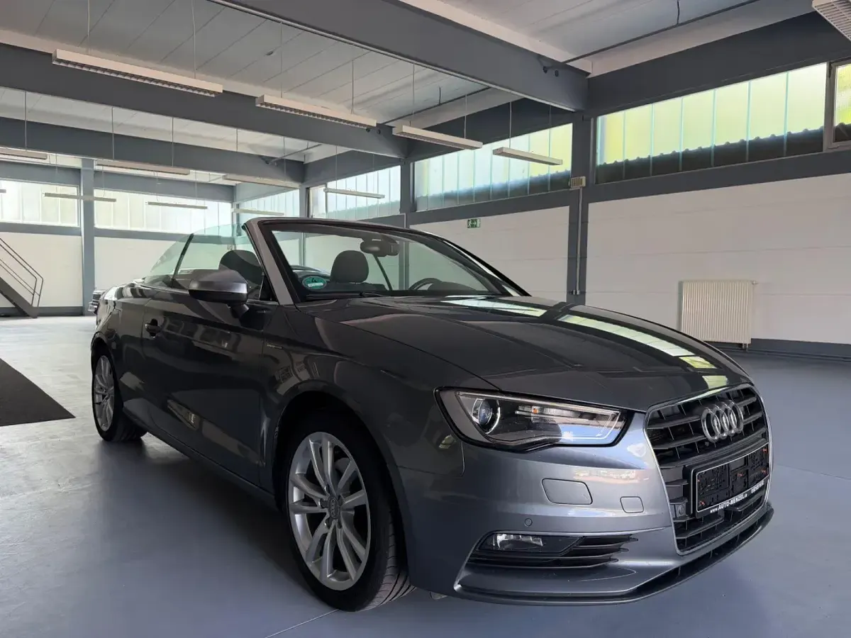 Gebraucht Audi A3 Cabriolet Ambition 150 PS (110 kW) 2015 Grau Cabrio