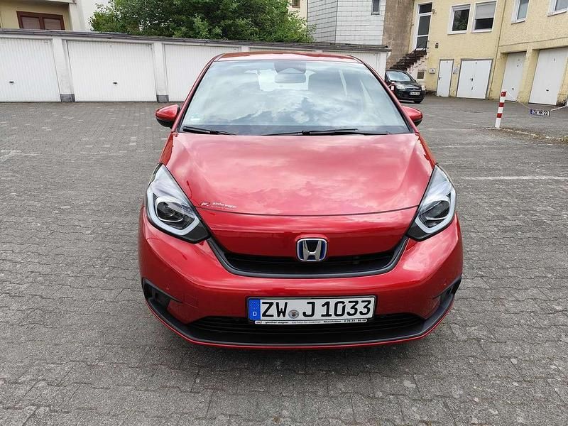 Gebraucht Honda Jazz Elegance 98 PS (72 kW) 2020 Premium crystal red m. Kleinwagen