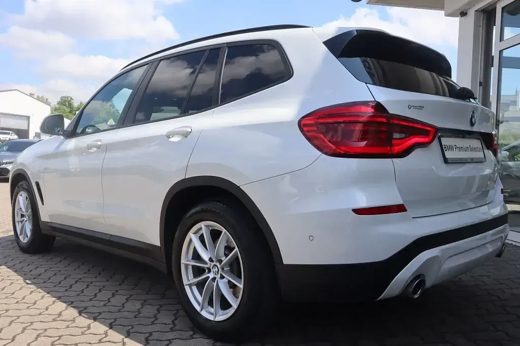 Gebraucht BMW X3 Advantage 190 PS (139 kW) 2020 Mineralweiß SUV