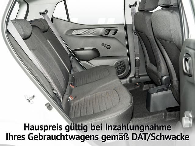 Gebraucht Hyundai i10 Select 63 PS (46 kW) 2025 Weiß Kleinwagen