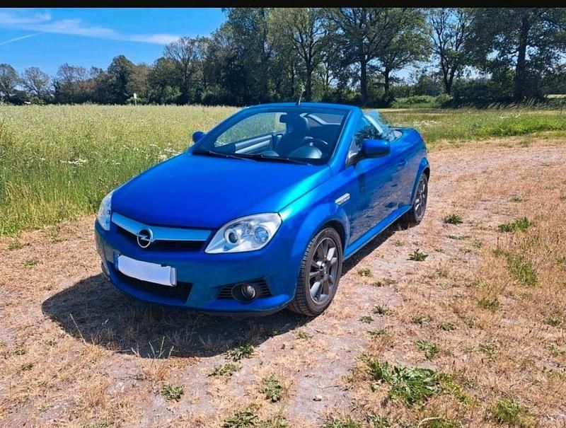 Gebraucht Opel Tigra 90 PS (66 kW) 2006 Blau Cabrio