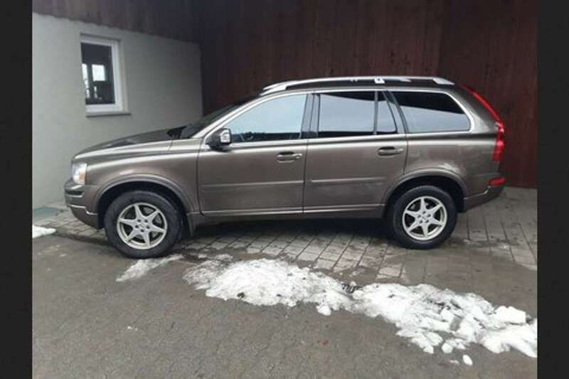 Braun Gebraucht 2013 Volvo XC90 SUV | 10.990 € - Bild 1/4