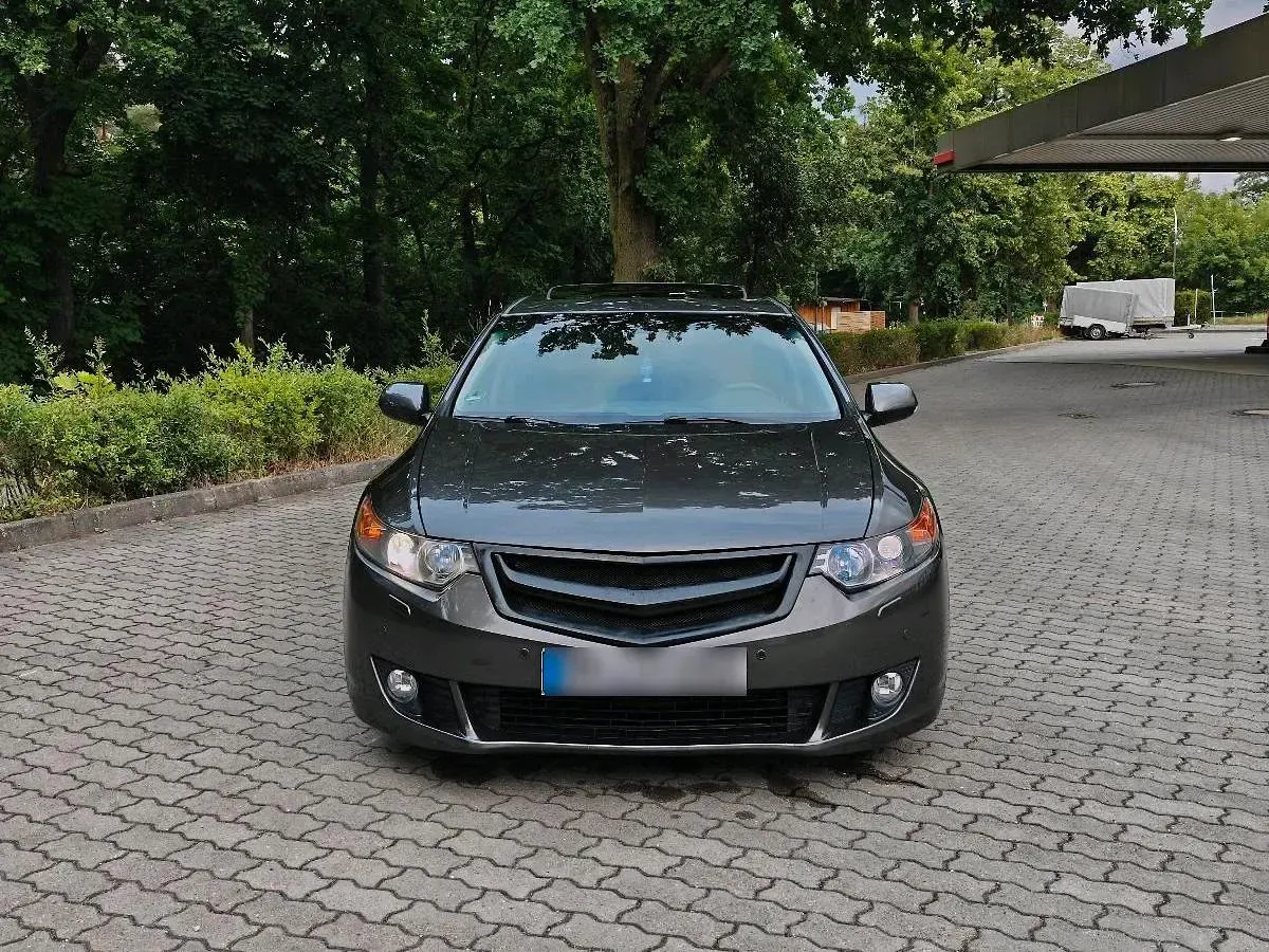 Gebraucht Honda Accord 201 PS (147 kW) 2009 Grau Limousine