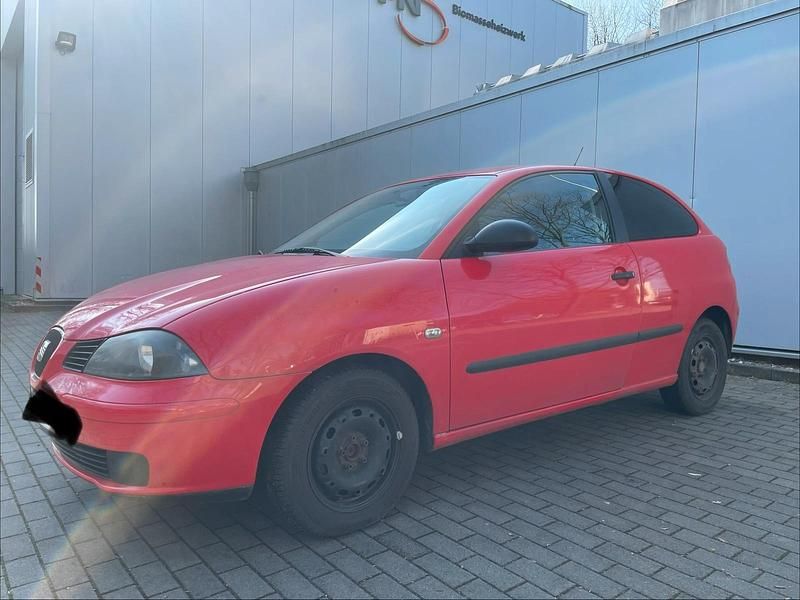 Gebraucht Seat Ibiza 64 PS (47 kW) 2004 Rot Kleinwagen