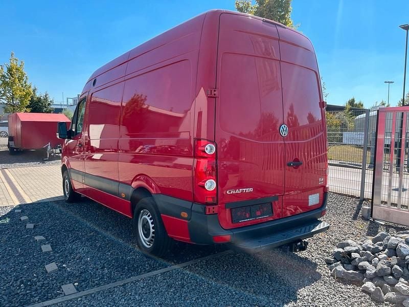 Gebraucht VW Crafter 110 PS (80 kW) 2016 Rot Van