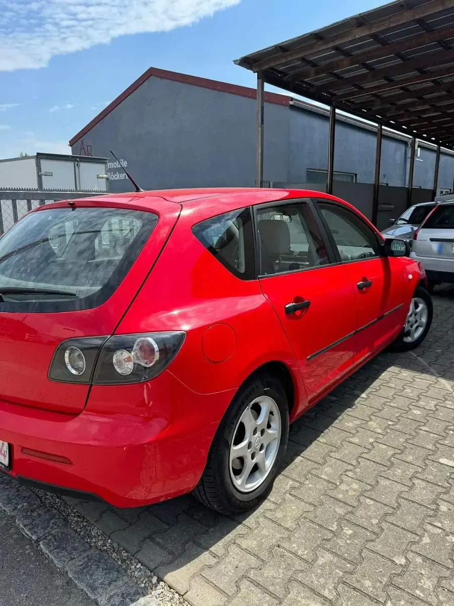 Brugt Mazda 3 85 HK (62 kW) 2007 Rød Hatchback