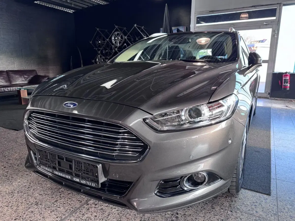 Używany Ford Mondeo Titanium 165 KM (121 kW) 2018 Szary Kombi